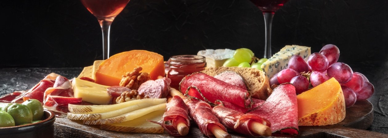 Gourmet & Import undefined